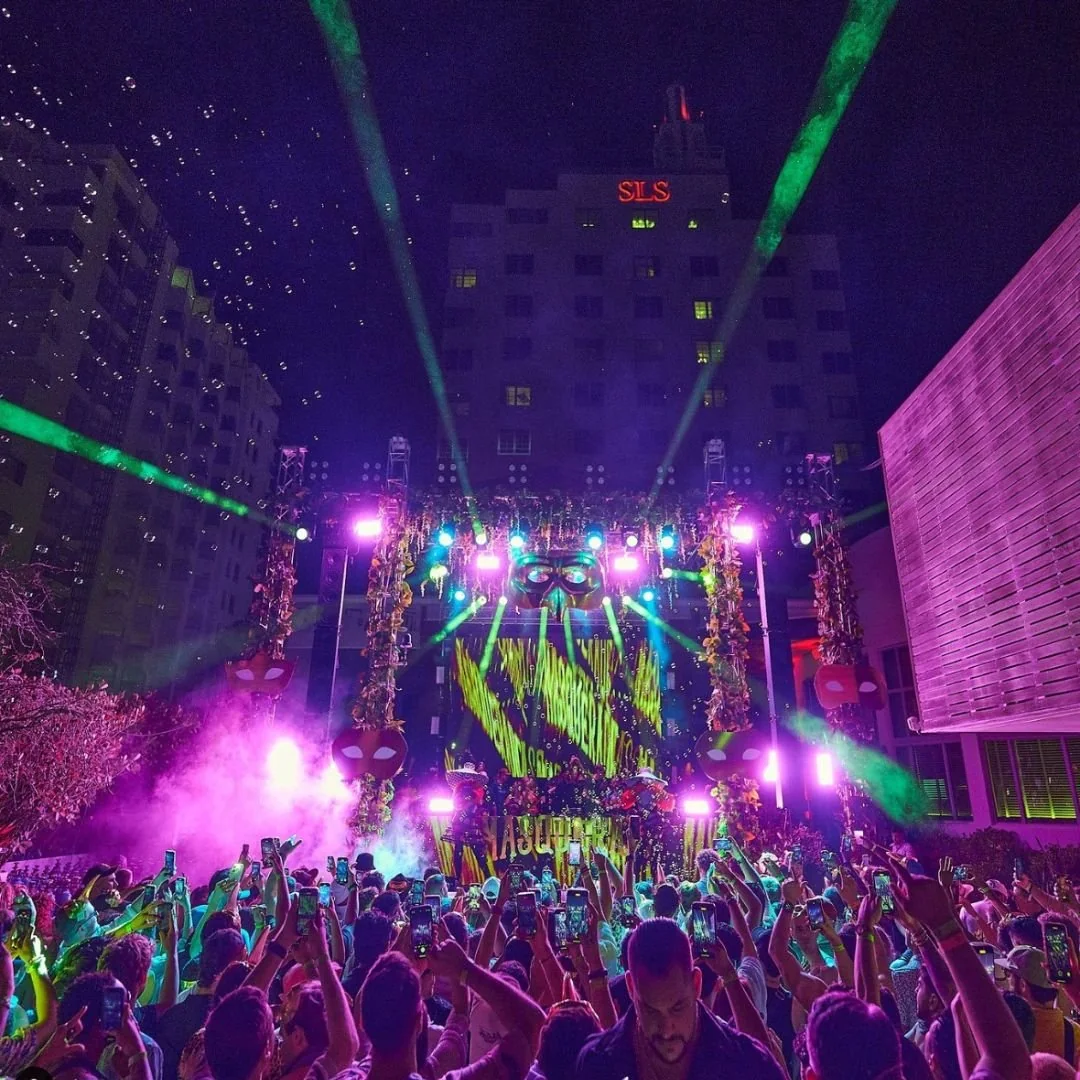 Hyde Beach · Live Production