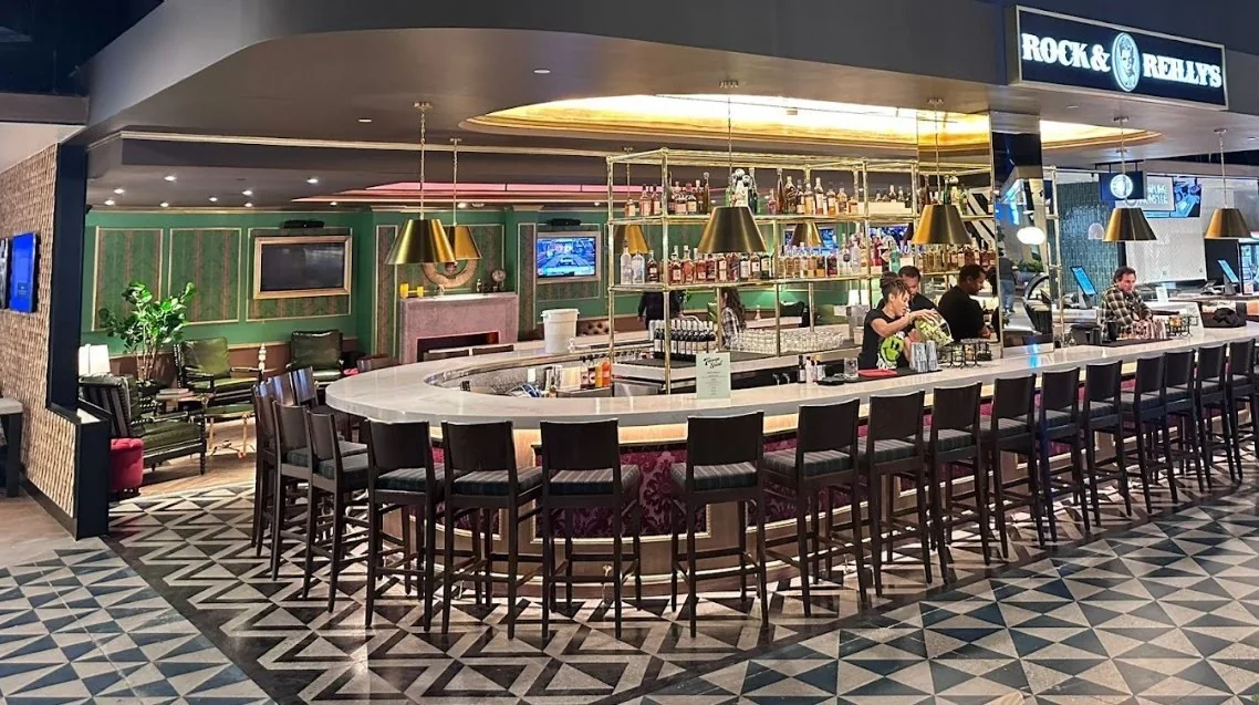 Rock and Reilly’s — main bar