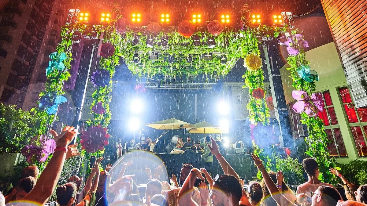 Hyde Beach · Live Production — additional venue view 1