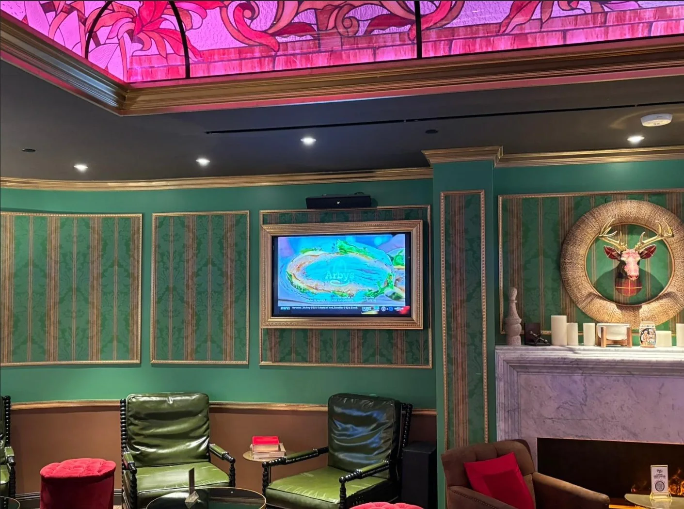 Rock and Reilly’s — interior detail